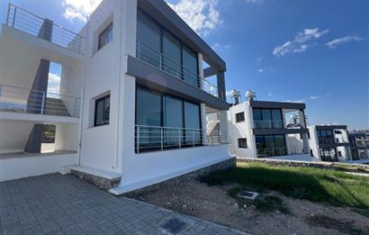 Kiralık 2+1 eşyasız yeni daire. Çatalköy, Girne. Deniz manzaralı