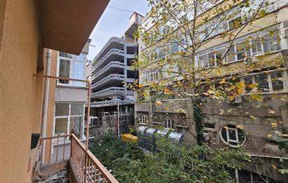 ŞİŞLİ HALASKARGAZİ CADDESİ ÜZERİNDE KİRALIK BÜRO&OFİS