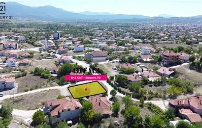 Century 21 Net'ten Gölhisar Villalar Bölgesinde 430 m2 Arsa