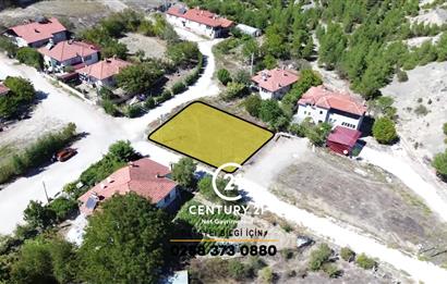 Century 21 Net'ten Gölhisar Villalar Bölgesinde 430 m2 Arsa