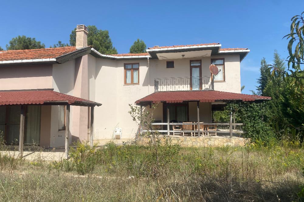 Urla-Kuşçularda Düden Çiftlik Evlerinde Satılık dubleks villa