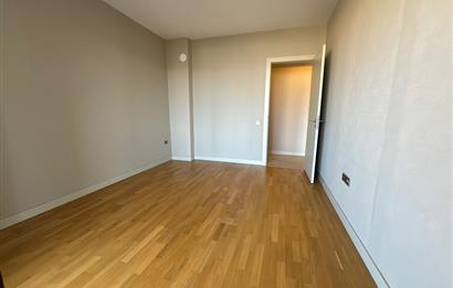 ALACAATLI LAVİNYA KONAKLARINDA KAT BAHÇELİ 4+1 SATILIK DAİRE