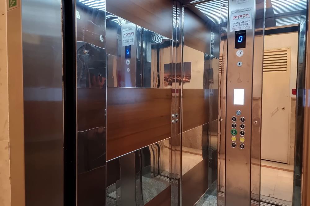 Yakuplu da Kiralık 2+1 Teraslı Daire Metrobüse 5dk Mesafede