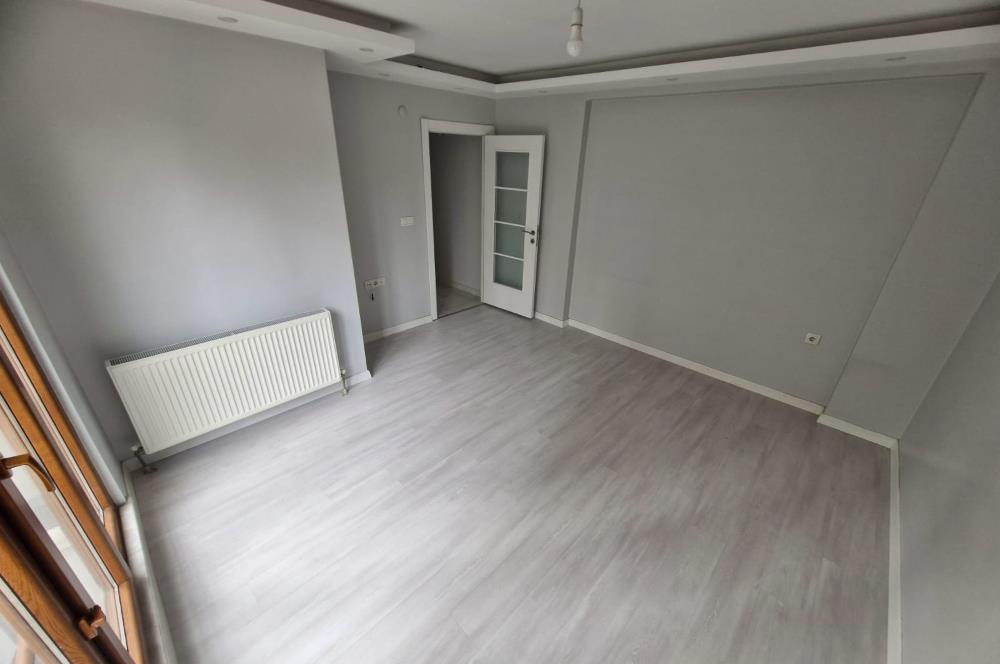 EYÜP MİRAÇ EVLERİ'NDE BALKONLU KİRALIK 2+1 DAİRE