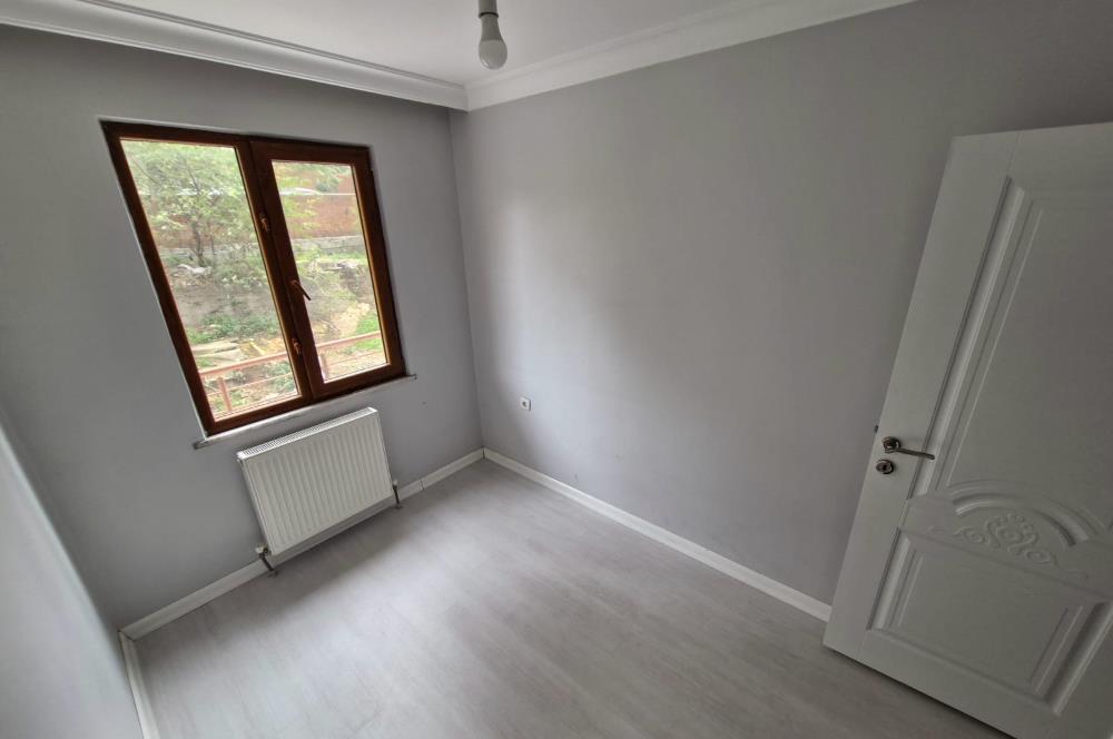 EYÜP MİRAÇ EVLERİ'NDE BALKONLU KİRALIK 2+1 DAİRE