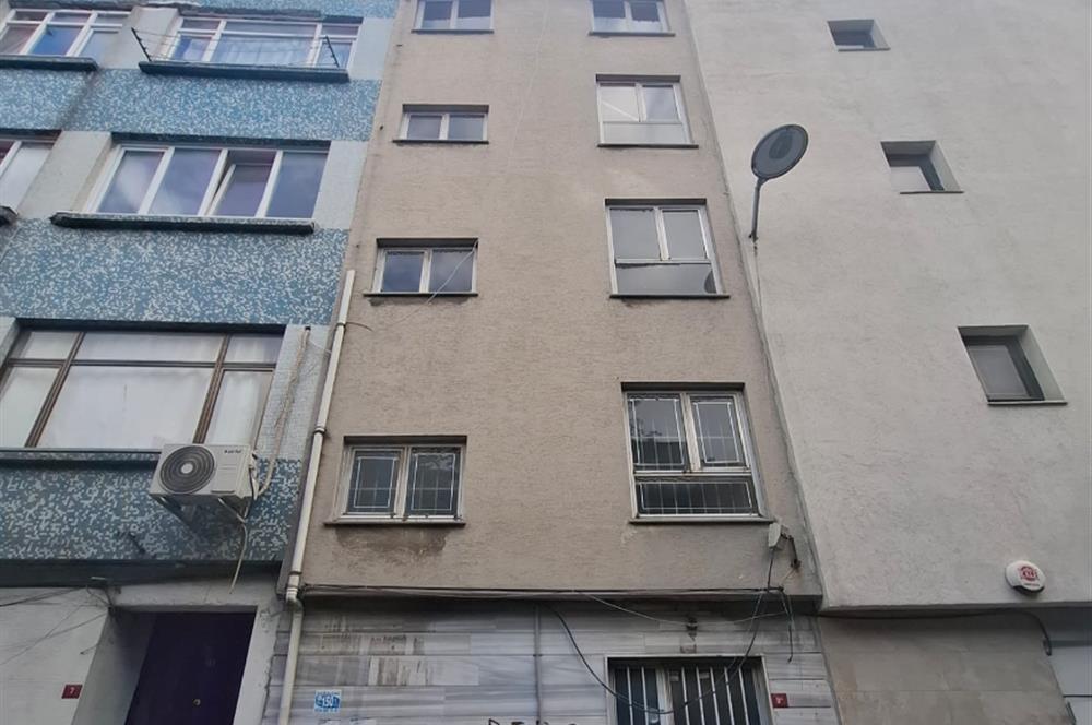 Satılık Bina  Fevzipaşa caddesi üzerinde  581m2 Kapalı Alan