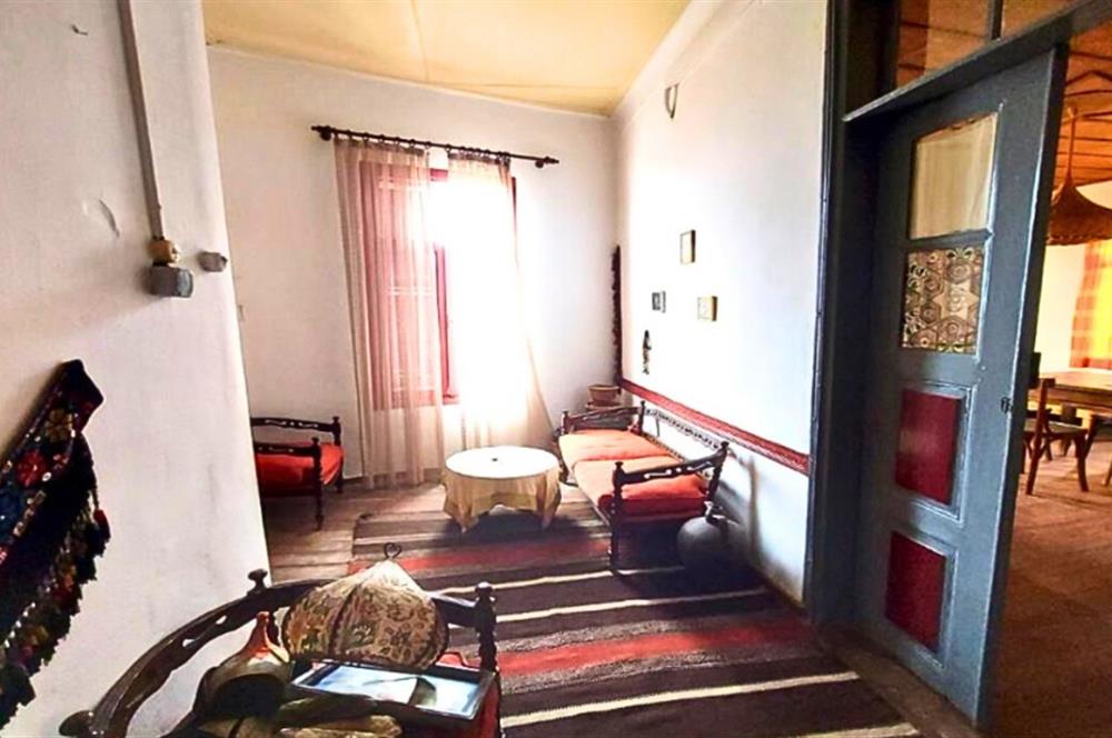 For Sale:Historic Guesthouse next to the Taksiyarhis Museum in Ayvalık