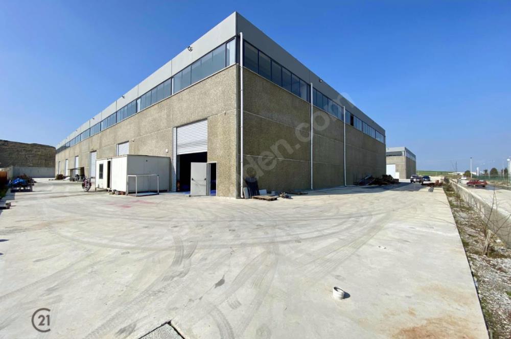 Bozburun'da Kiralık 600 m2 Köşe Fabrika Holü