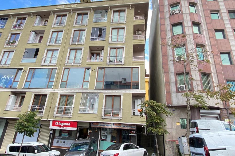 Kağıthane'de Dükkan 65m2