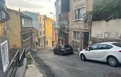 Beyoğlu Hacıahmet Mahallesinde Dubleks 3+2 Satılık Daire