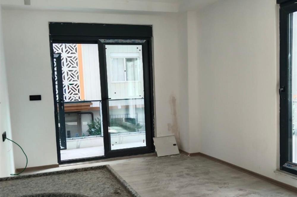 MURATPAŞA YEŞİLDERE'DE SATILIK 1+1 DAİRE