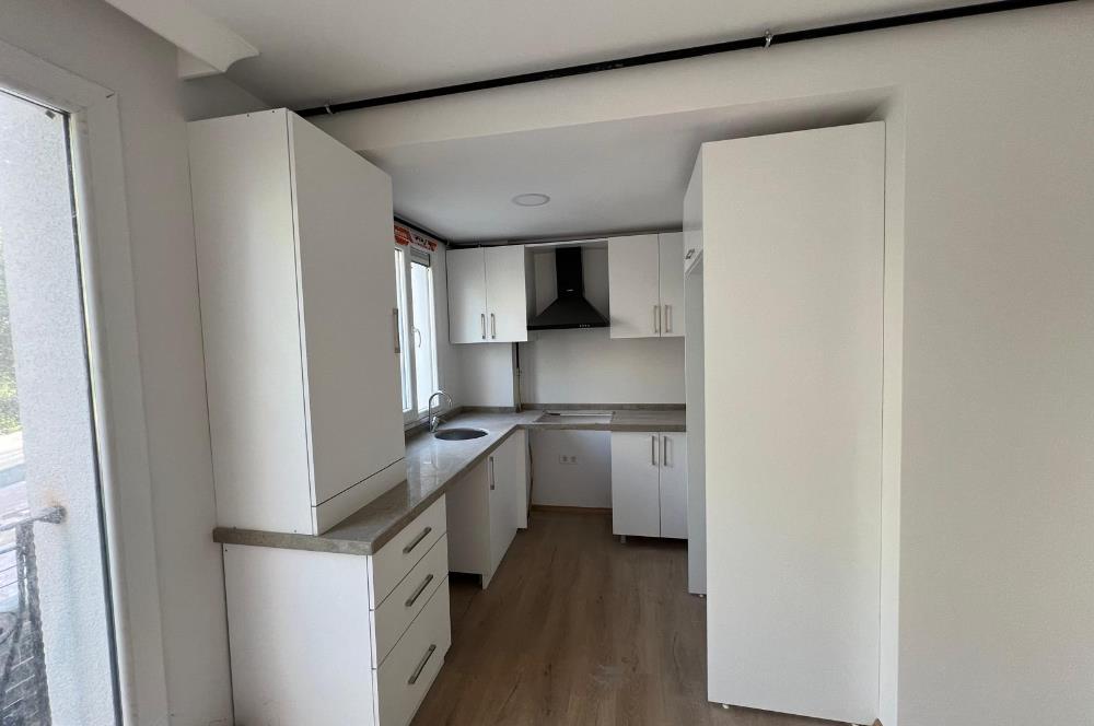 BAKIRKÖY ZUHURATBABA'da 1+1 SATILIK DAİRE