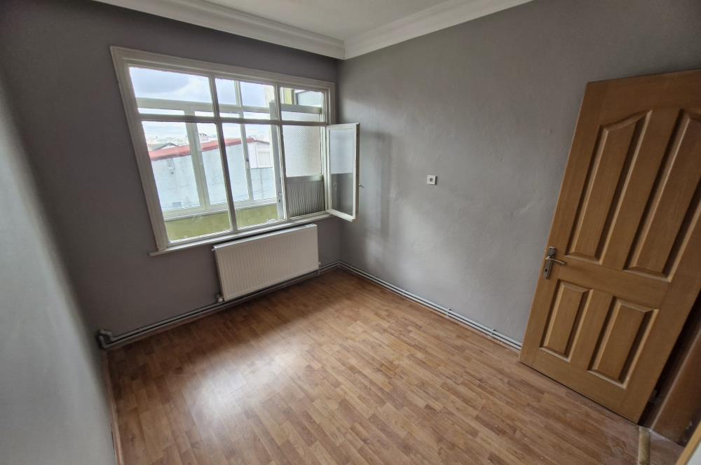 GÜLTEPEDE CADDE ÜSTÜNDE KİRALIK DAİRE