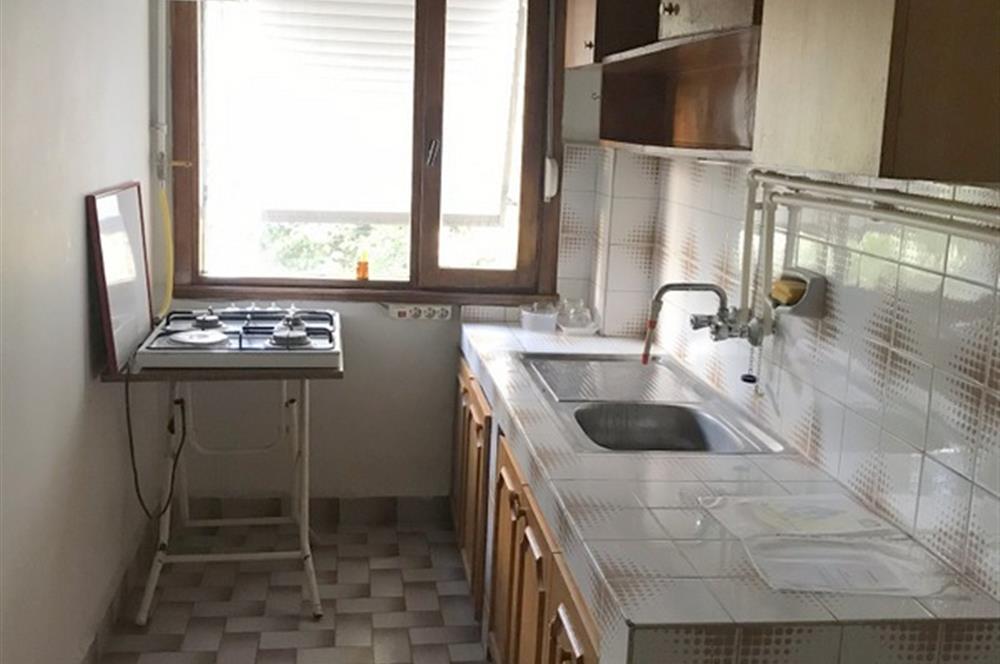 Yeldeğirmeni İskele Sokak Yüksek Giriş Kiralık Daire