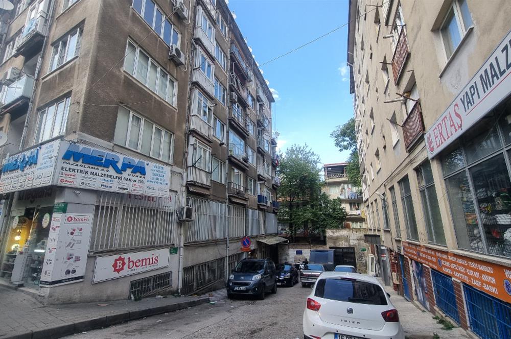 C21 NOVO'DAN GAZCILAR'DA İÇİ BAKIMLI SATILIK 2+1 DAİRE