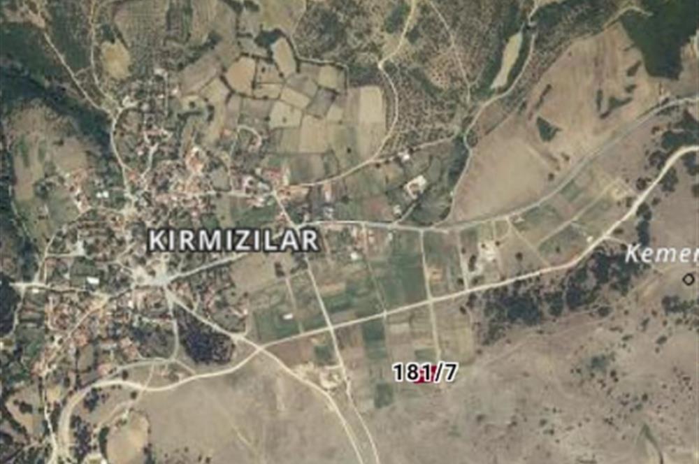 CENTURY21 BAL'DAN KIRMIZILAR'DA SATILIK 761 M2 ARSA