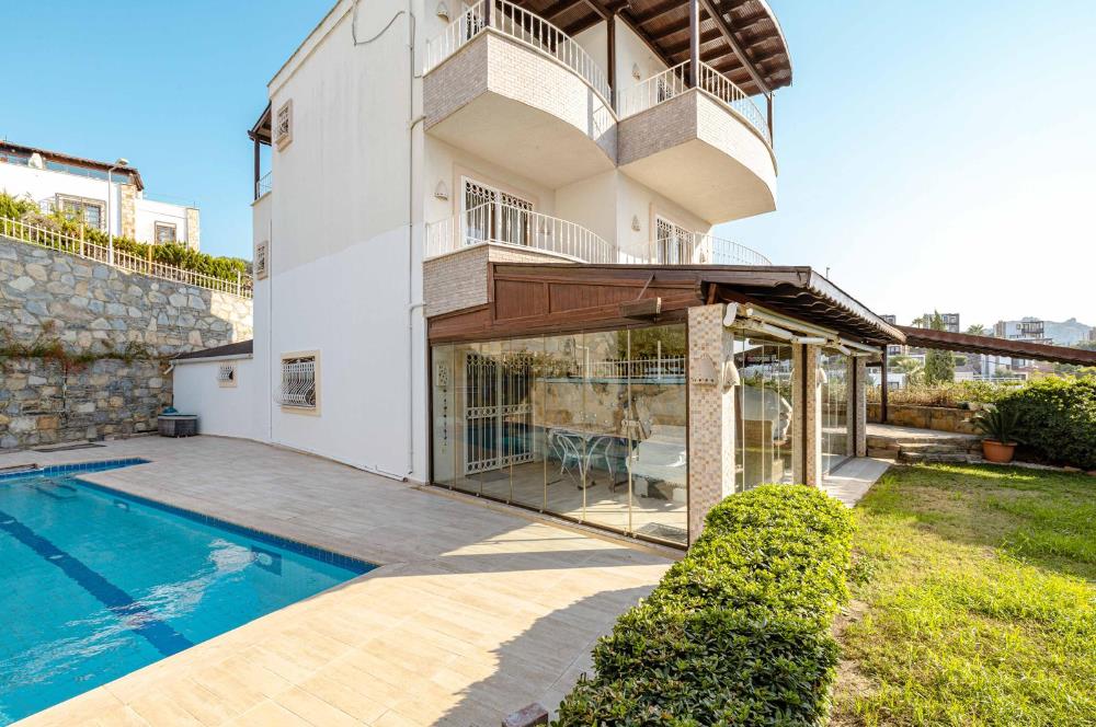 Bodrum Gündoğan 5+1 Müstakil Villa