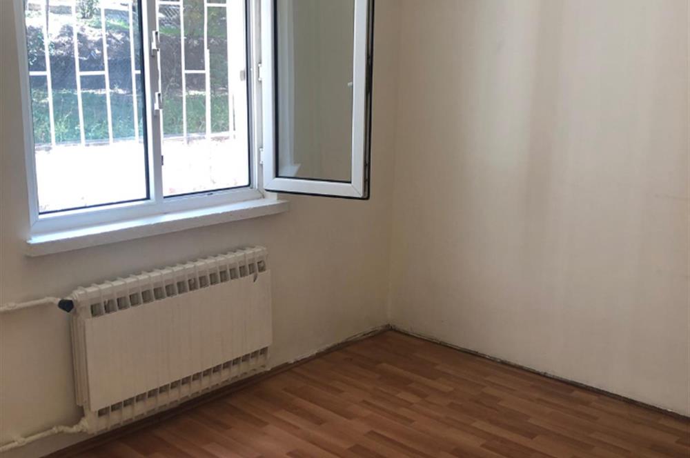 ÖRNEK MAHALLESİNDE SATILIK 2+1 DAİRE, KENTSEL DÖNÜŞÜM FIRSATI..