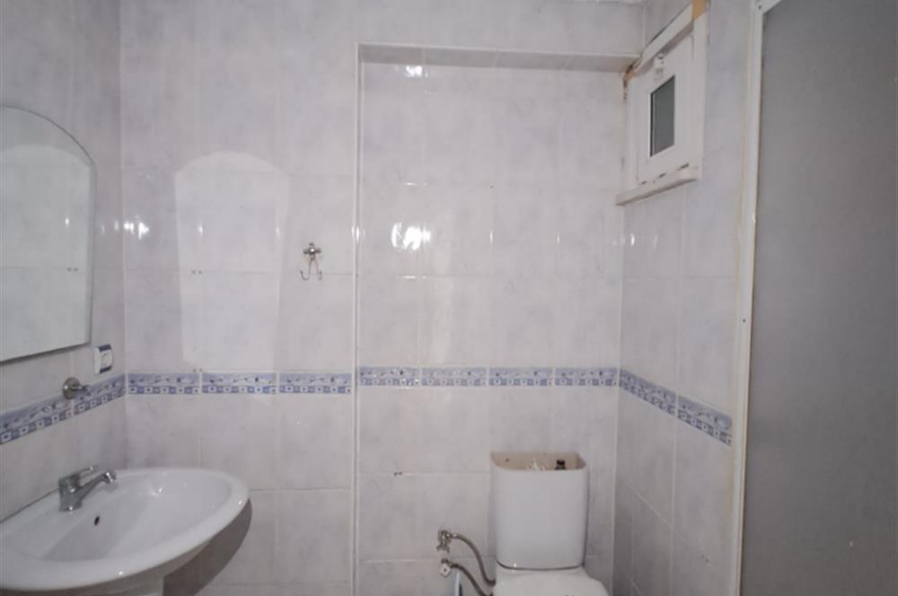 HALİDE EDİP KUTLUBEY SOKAK MASRAFSIZ ÇOK TEMİZ 2+1 SATILIK DAİRE