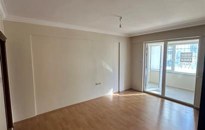 BANDIRMA PAŞAKONAK MAHHALESİNDE 4+1 KİRALIK DAİRE