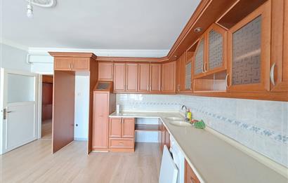 OKMEYDANI MERKEZDE ARA KAT 4+1 KİRALIK DAİRE