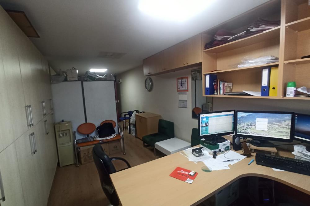 C21 MOLLA TEAM'DEN DEMİRKAPI CADDESİNDE SATILIK OFİS