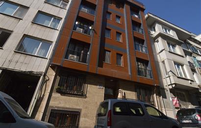 ŞİŞLİ TÜRKBEY-İ SOKAK 2. ADADA EŞYALI TEMİZ DAİRE