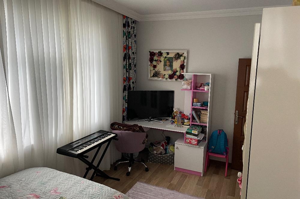  SOKULLU CADDE ÜZERİ BAĞIMSIZ 3+1 FIRSAT DAİRE 