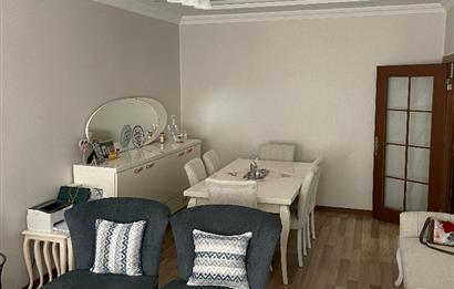  SOKULLU CADDE ÜZERİ BAĞIMSIZ 3+1 FIRSAT DAİRE 