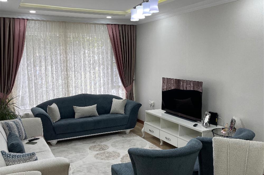  SOKULLU CADDE ÜZERİ BAĞIMSIZ 3+1 FIRSAT DAİRE 