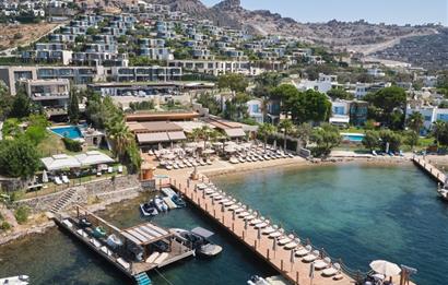 Bodrum Adres Yalıkavakta 5+2 Bahçeli Satılık Lüks Villa