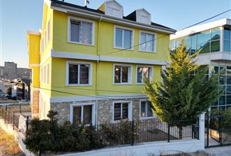 YAŞAMKENTTE FULL EŞYALI LÜKS YAPILI 1+1 SATILIK DAİRE