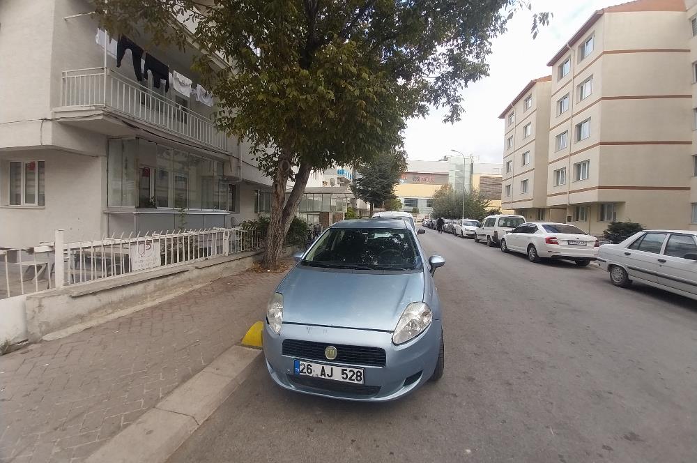 CENTURY21 VİZYON'DAN ESPARK KARŞISI SATILIK 2+1 DAİRE 