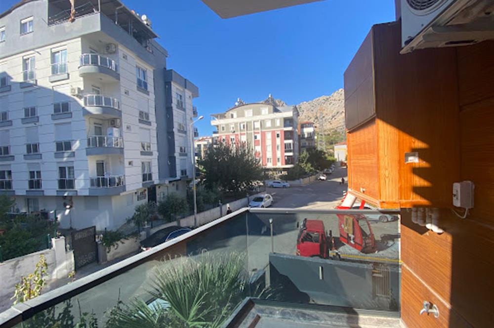 ANTALYA KONYAALTI HURMA MAHALLESİNDE 1+1 SATILIK DAİRE 