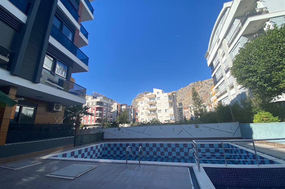 ANTALYA KONYAALTI HURMA MAHALLESİNDE 1+1 SATILIK DAİRE 