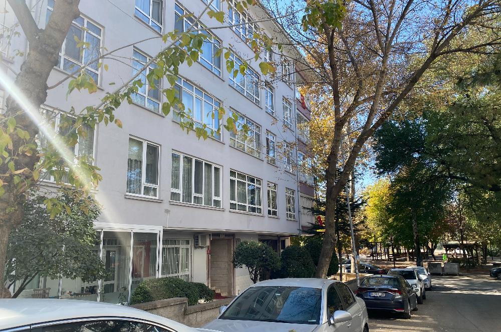 AYRANCI GÖKDERE SOKAK PARK MANZARALI 3+1 KİRALIK DAİRE