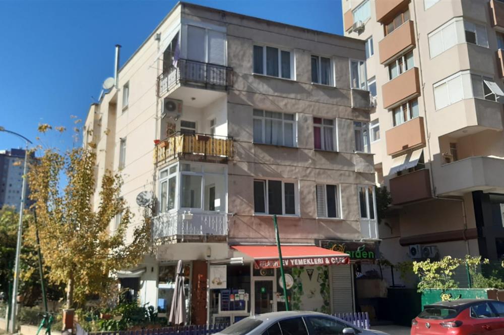 KADIKÖY KOZYATAĞINDA SATILIK 2+1 DAİRE