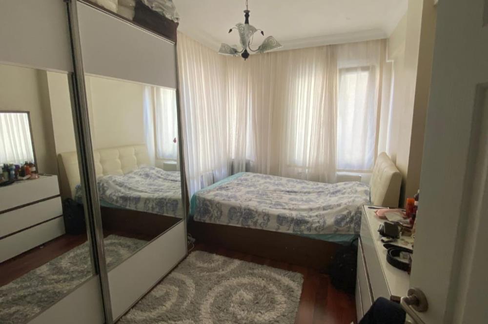 KADIKÖY KOZYATAĞINDA SATILIK 2+1 DAİRE