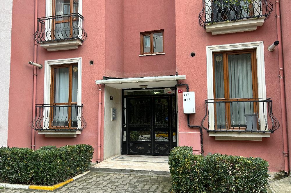 EKŞİOĞLU GÖZDAĞI EVLERİNDE 3+1 SATILIK DAİRE