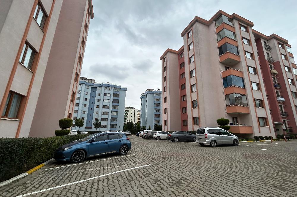 EKŞİOĞLU GÖZDAĞI EVLERİNDE 3+1 SATILIK DAİRE