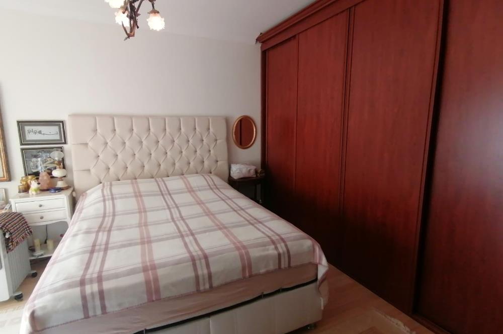 ZEKERİYAKÖY SİTELERDE EŞYALI KİRALIK 2+1 GENİŞ ALANLI DAİRE