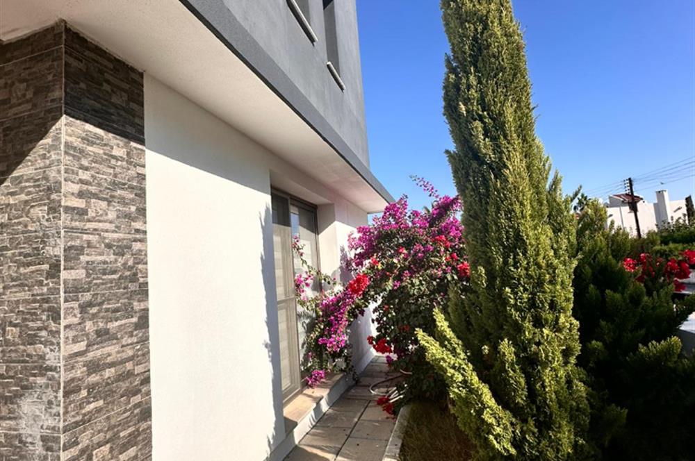 Girne Çatalköy Satılık 3+1 Villa