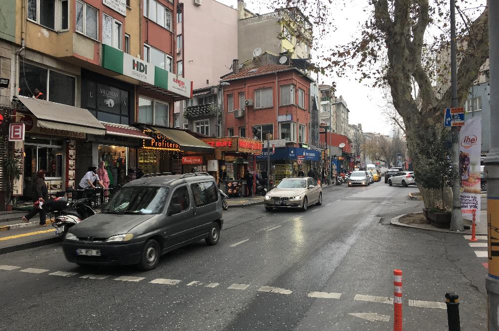 C21 GERÇEK'TEN, ORTAKÖY MERKEZ'DE EŞYALI KİRALIK 2+1 DAİRE