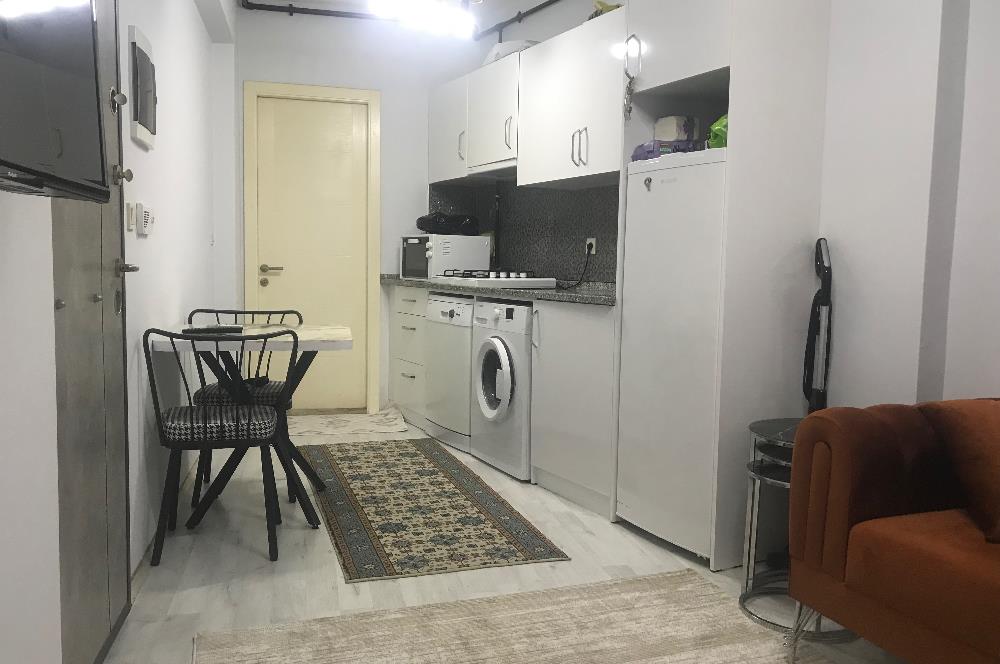 İstiklal Mahallesinde Satılık 1+1 Apart