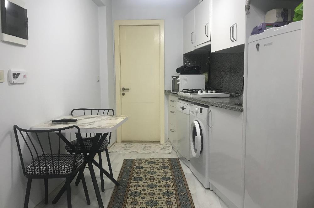 İstiklal Mahallesinde Satılık 1+1 Apart