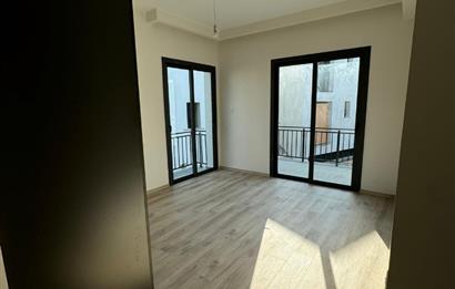 3+1 KİRALIK  Daire Çatı Teraslı- Çatalköy, Girne, Kuzey Kıbrıs  650 GBP