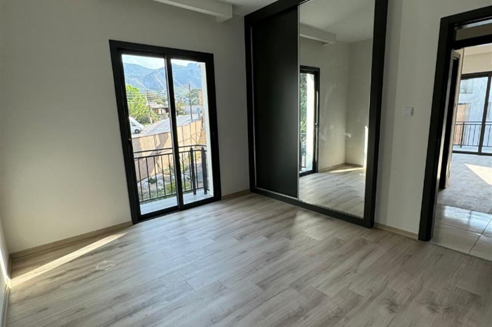 3+1 KİRALIK  Daire Çatı Teraslı- Çatalköy, Girne, Kuzey Kıbrıs  650 GBP