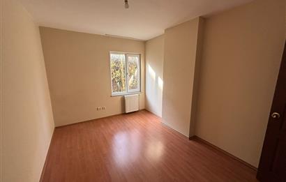 SARIYER ZEKERİYAKÖY MEDYAKENT SİTESİ KİRALIK 2+1 DAİRE 85 M2