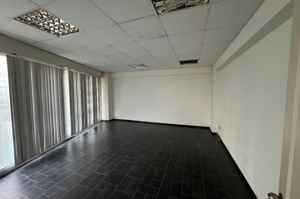 TORIUM AVM ARKASI CADDE ÜSTÜ 186.48 M2'LİK SATILIK DÜKKAN