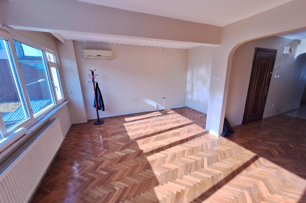 SARIYER / BÜYÜKDERE MERKEZDE, KAT MÜLKİYETLİ 2+1 SATILIK DAİRE